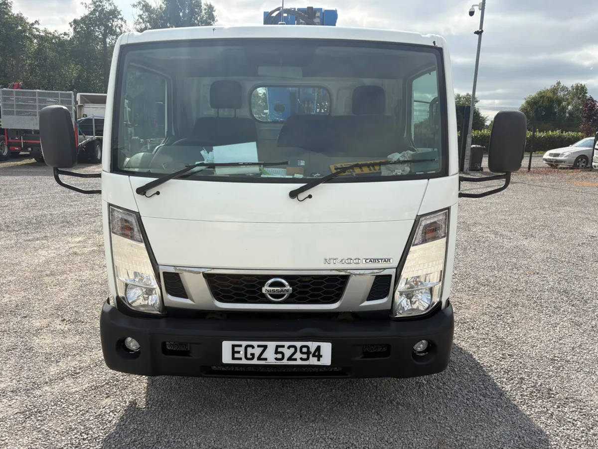 2017 Nissan Cabstar NT400 20M Cherry picker - Image 2