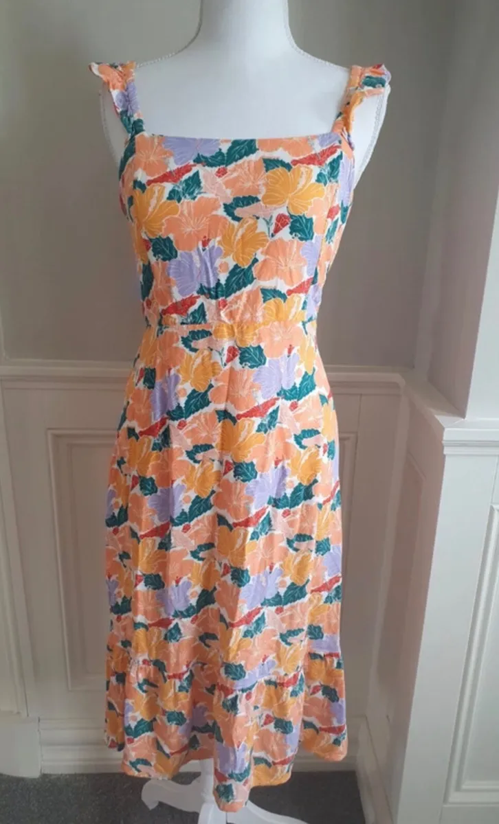 NEW Summer dress: Size 10 - Image 1