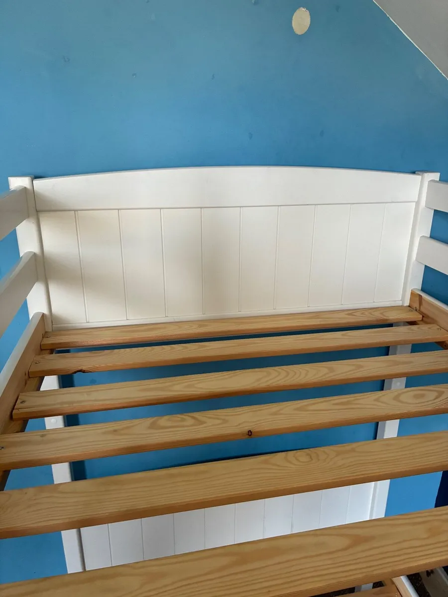 Bunk Beds - Image 2