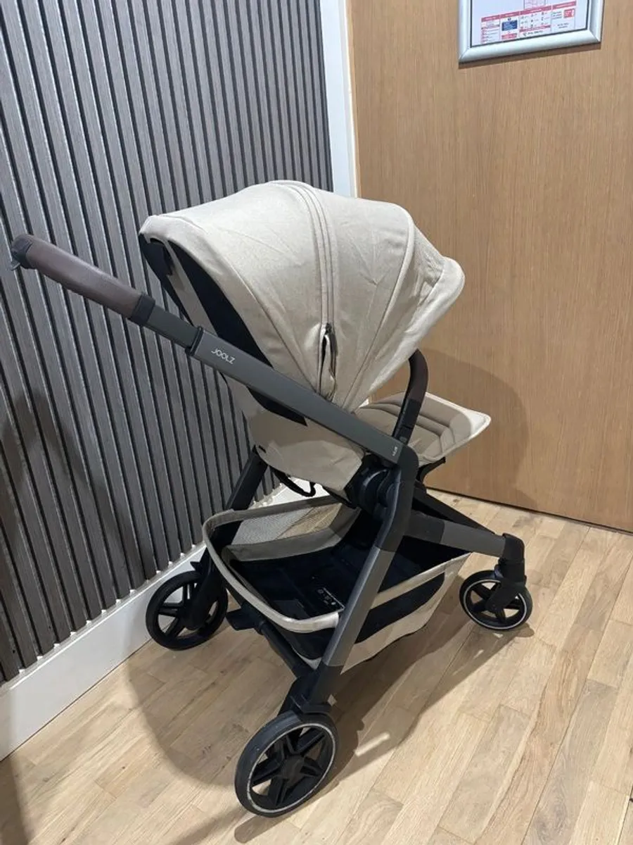 Joolz Hub2 stroller - Image 1