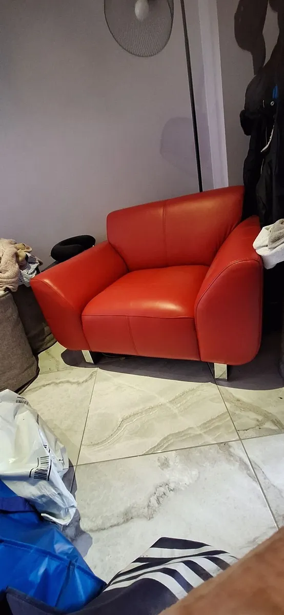 Sofa suite 3 & 1 red leather - Image 4