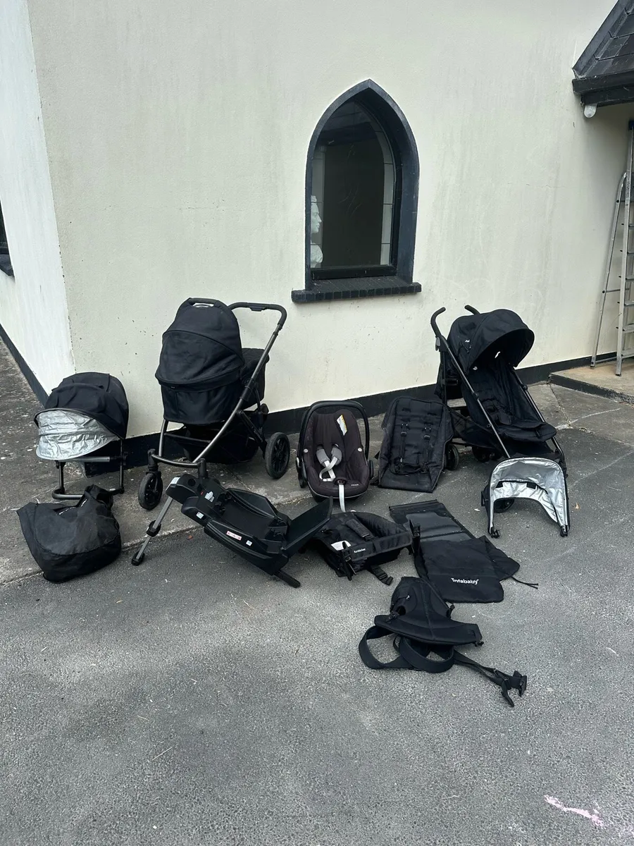 Uppababy vista set plus isofix - Image 1