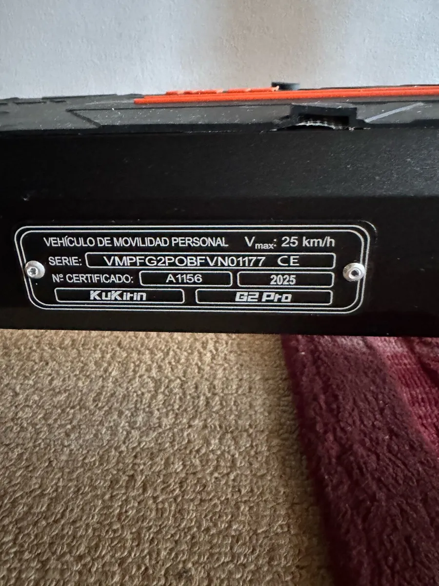 KuKirin G2 Pro VMP Electric Scooter - Image 4