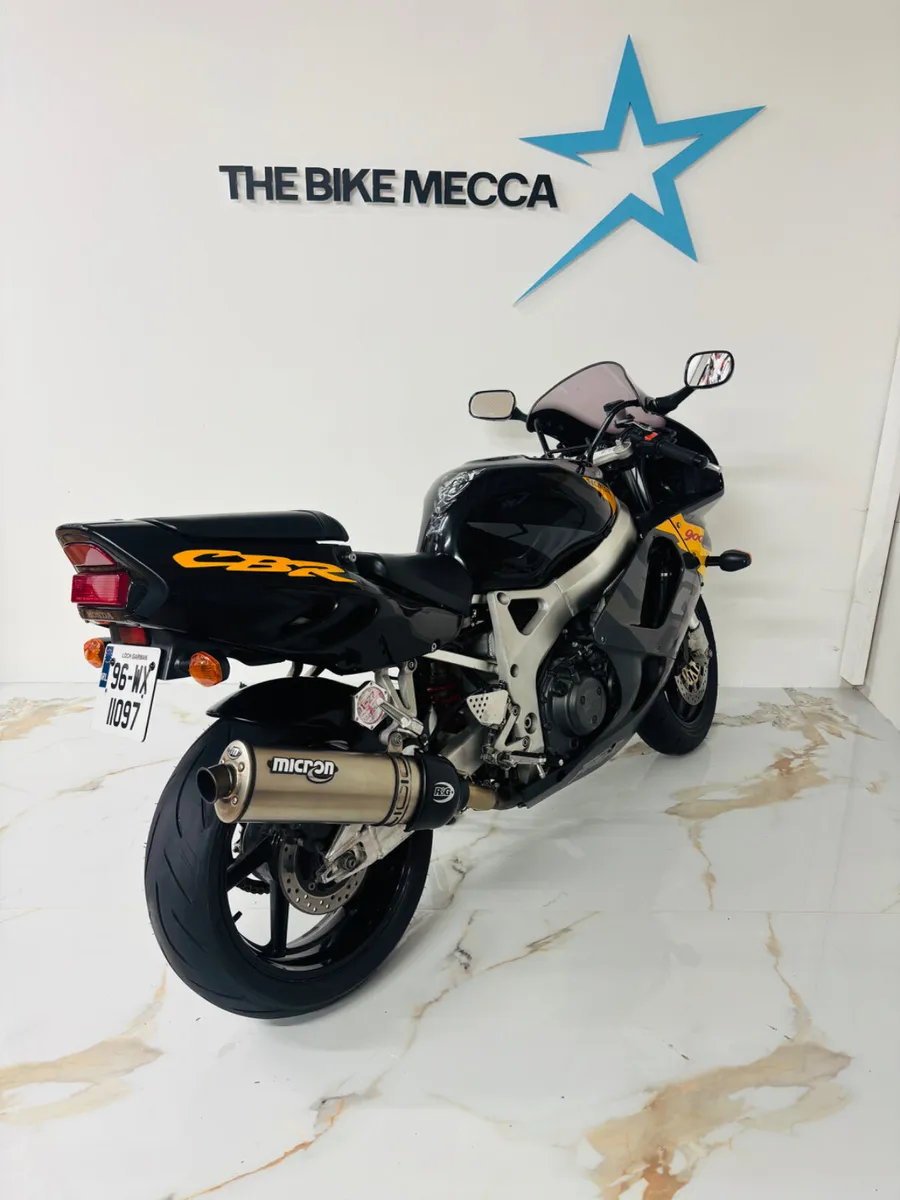 Honda cbr900rr Fireblade - Image 3