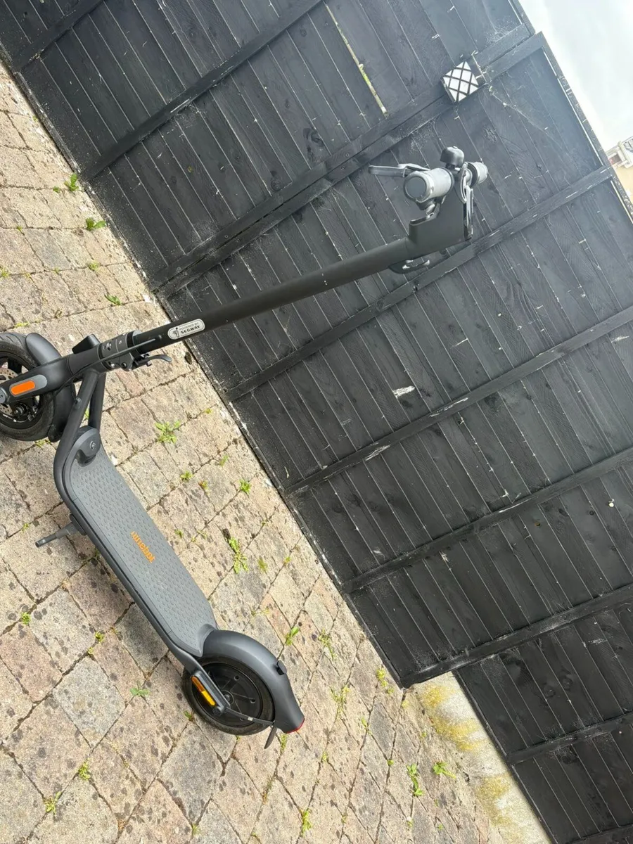 Electric scooter - Image 1