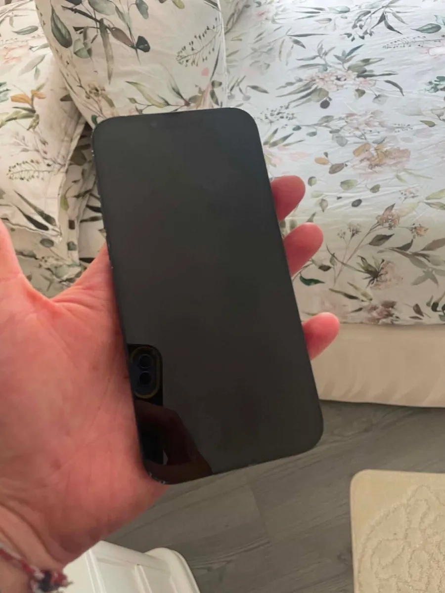 iPhone 14 Plus 256GB also bran new Armani code - Image 2