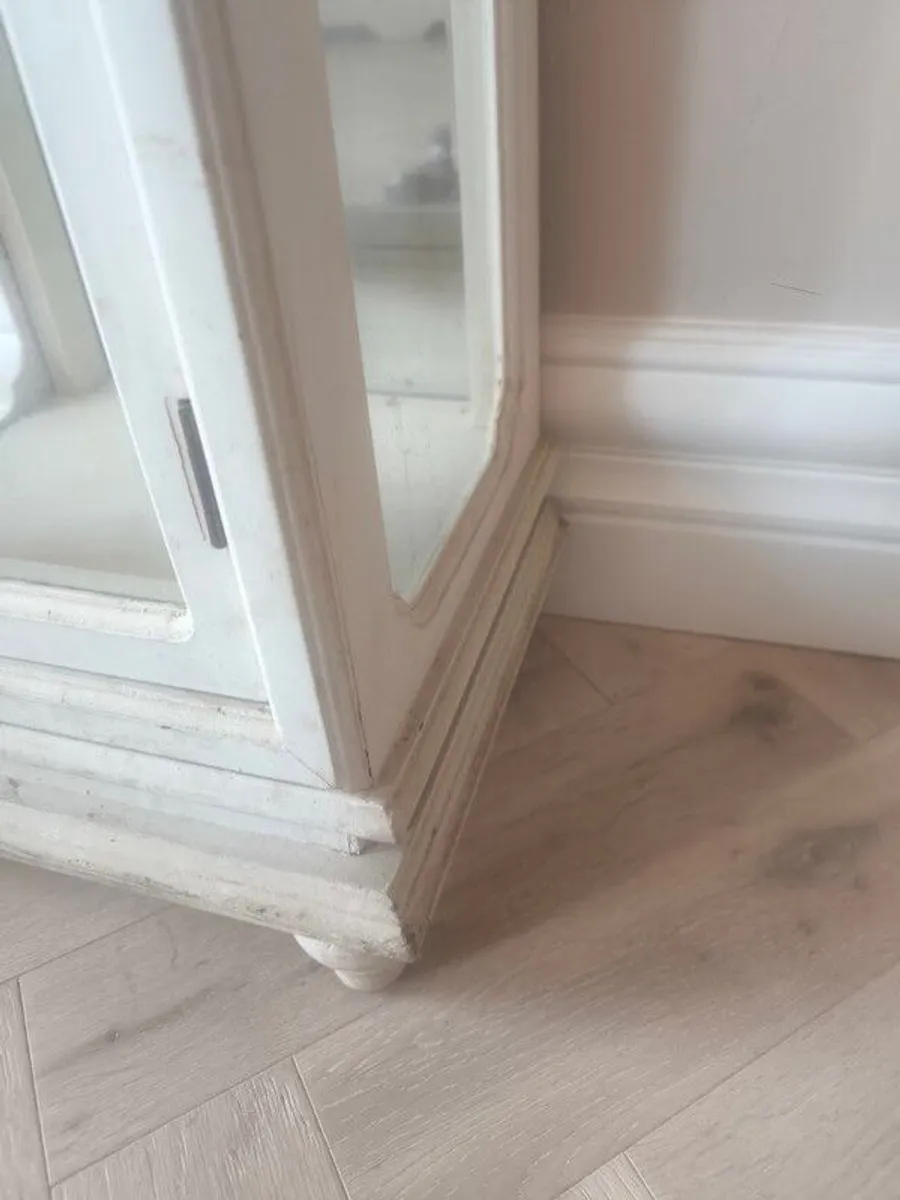 Tall antique display case - Image 4