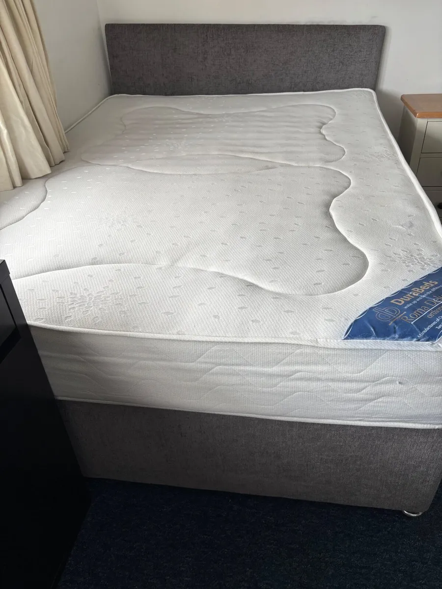 Two stunning double beds - excellent condition! - Image 3