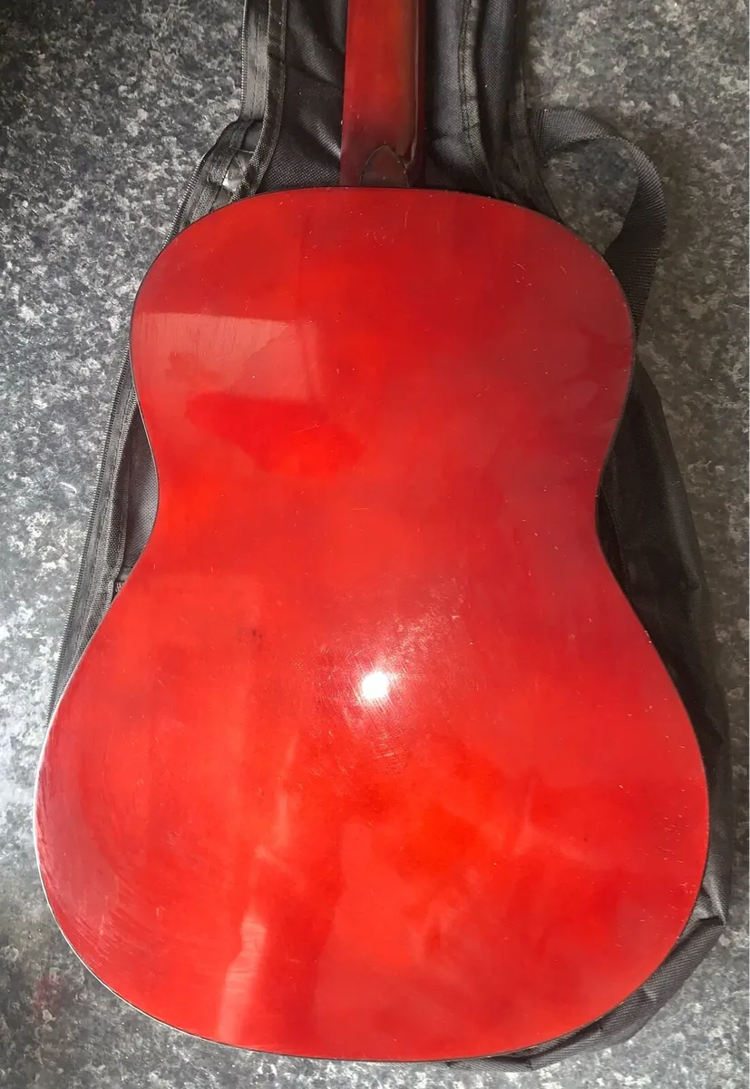 Guitar - Image 3