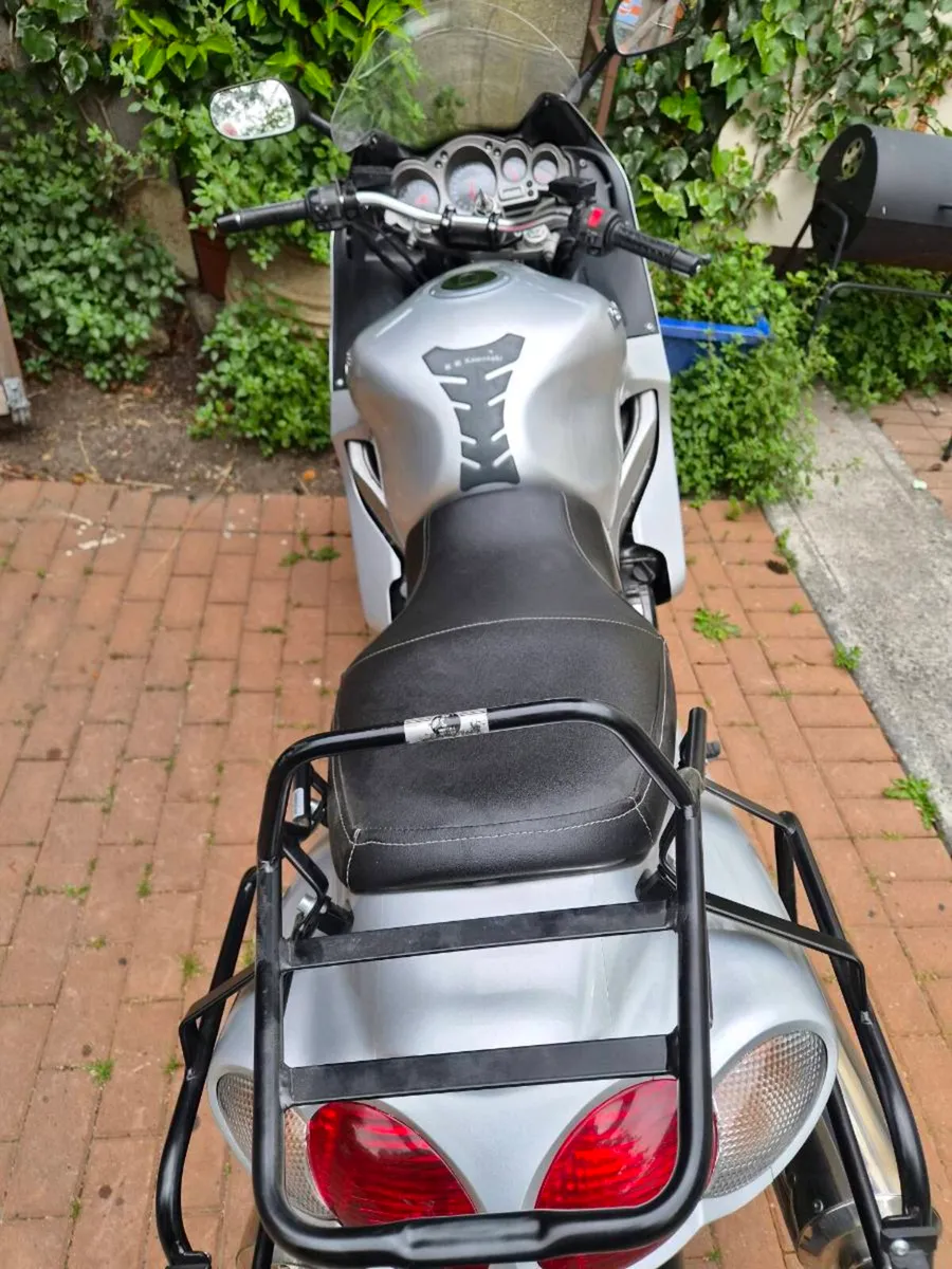 Kawasaki zzr1200 - Image 2