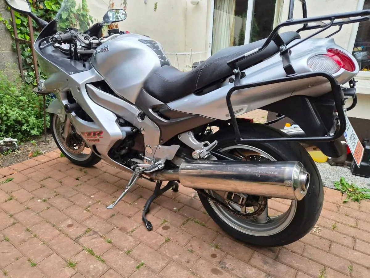 Kawasaki zzr1200 - Image 3