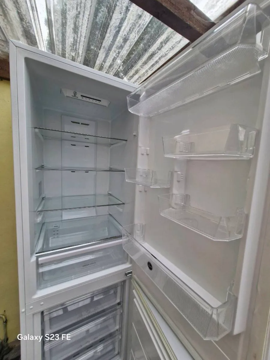 Fridge freezer - Image 3