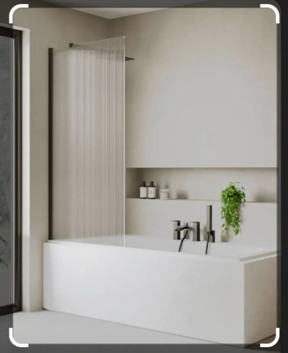Bath screen - Fixed, with gunmetal trims - Image 1