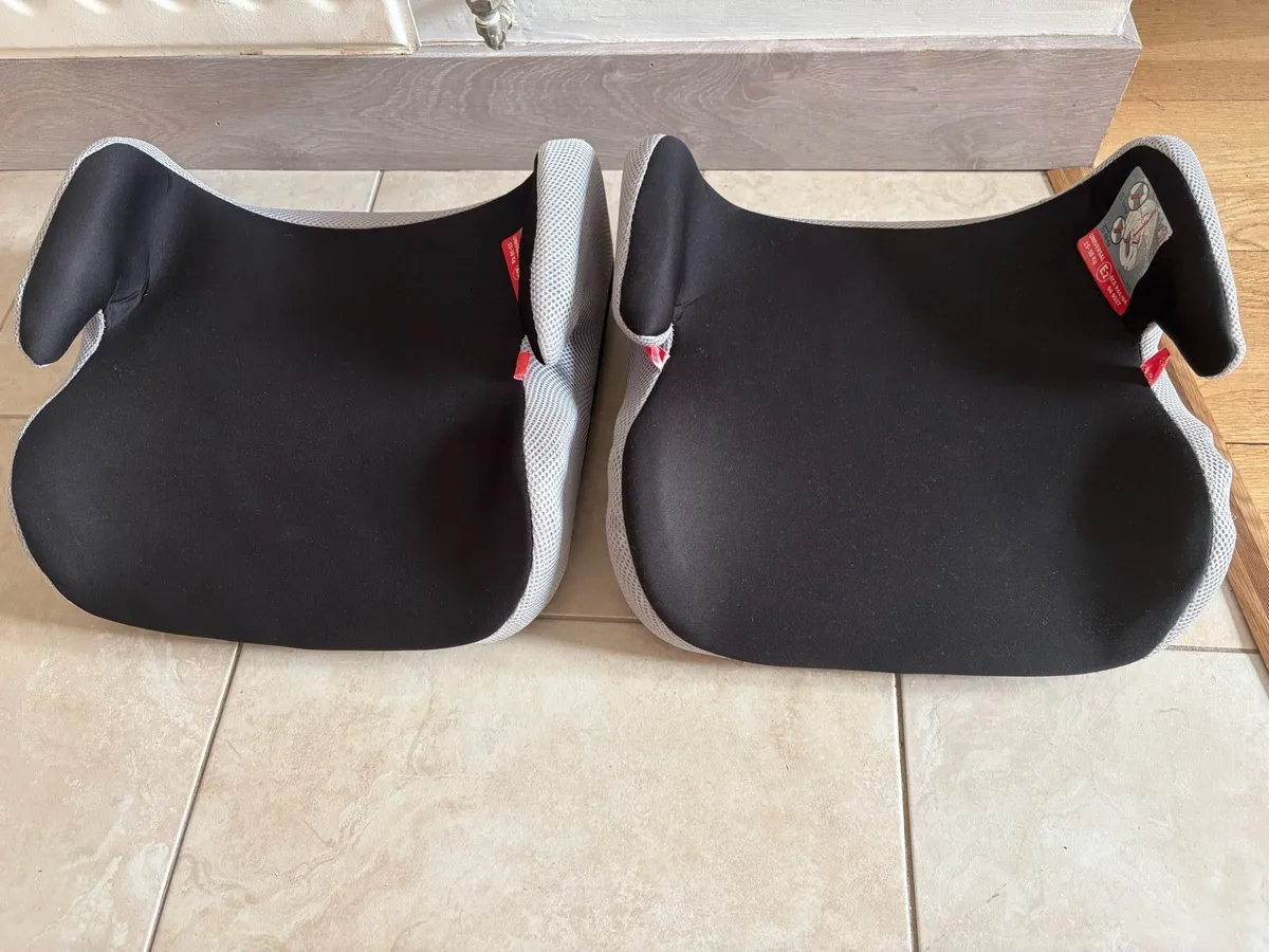 Car booster seat X 2. Excellent condition - Image 1