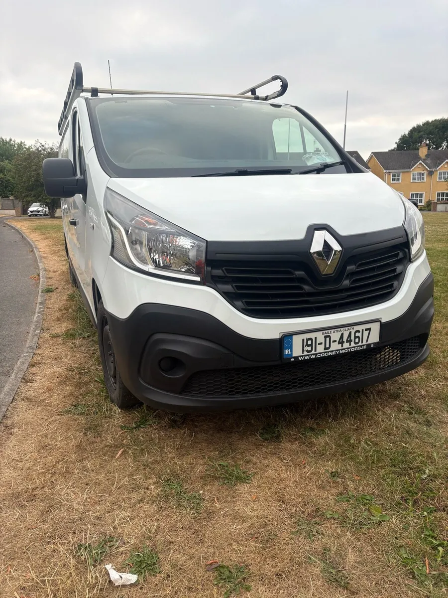 Renault traffic - Image 1