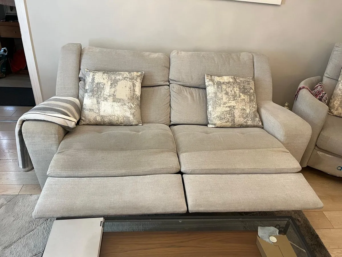 3 seater electric recliner sofa set - Image 4