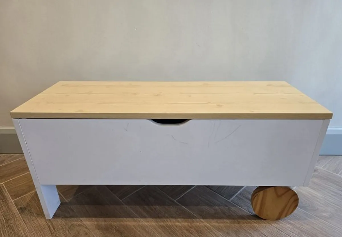 Wooden Storage Chest - Image 1
