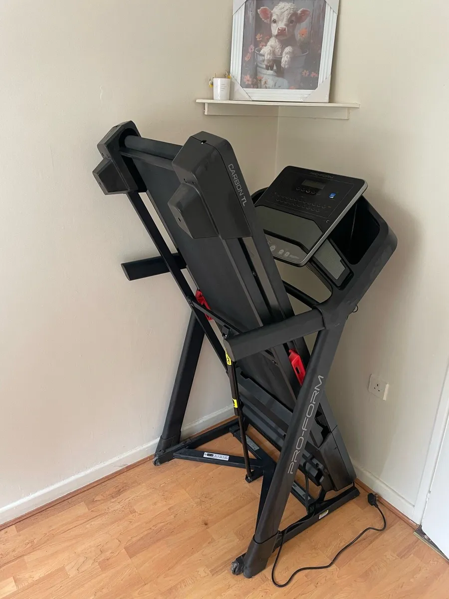 Treadmill - Image 1