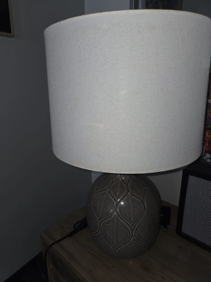 2 Matching Table lamps - Image 2