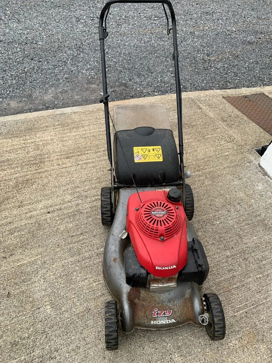 Honda push lawnmower - Image 2