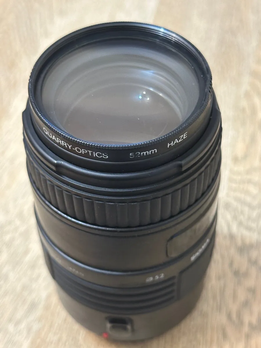 Sigma 180 Apo Macro lens - Image 3