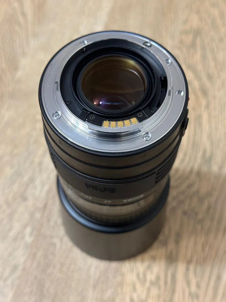 Sigma 180 Apo Macro lens - Image 4