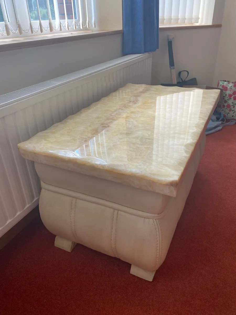 Marble Tv Stand/Unit - Image 2