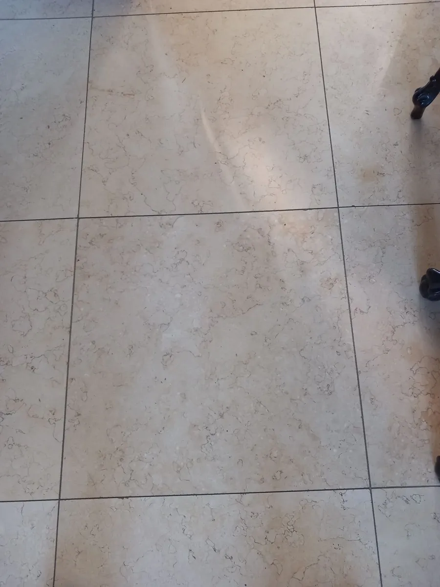 Marble floor tiles - Image 1