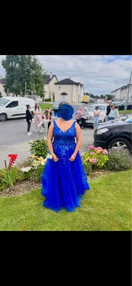 Debs dress - Image 2