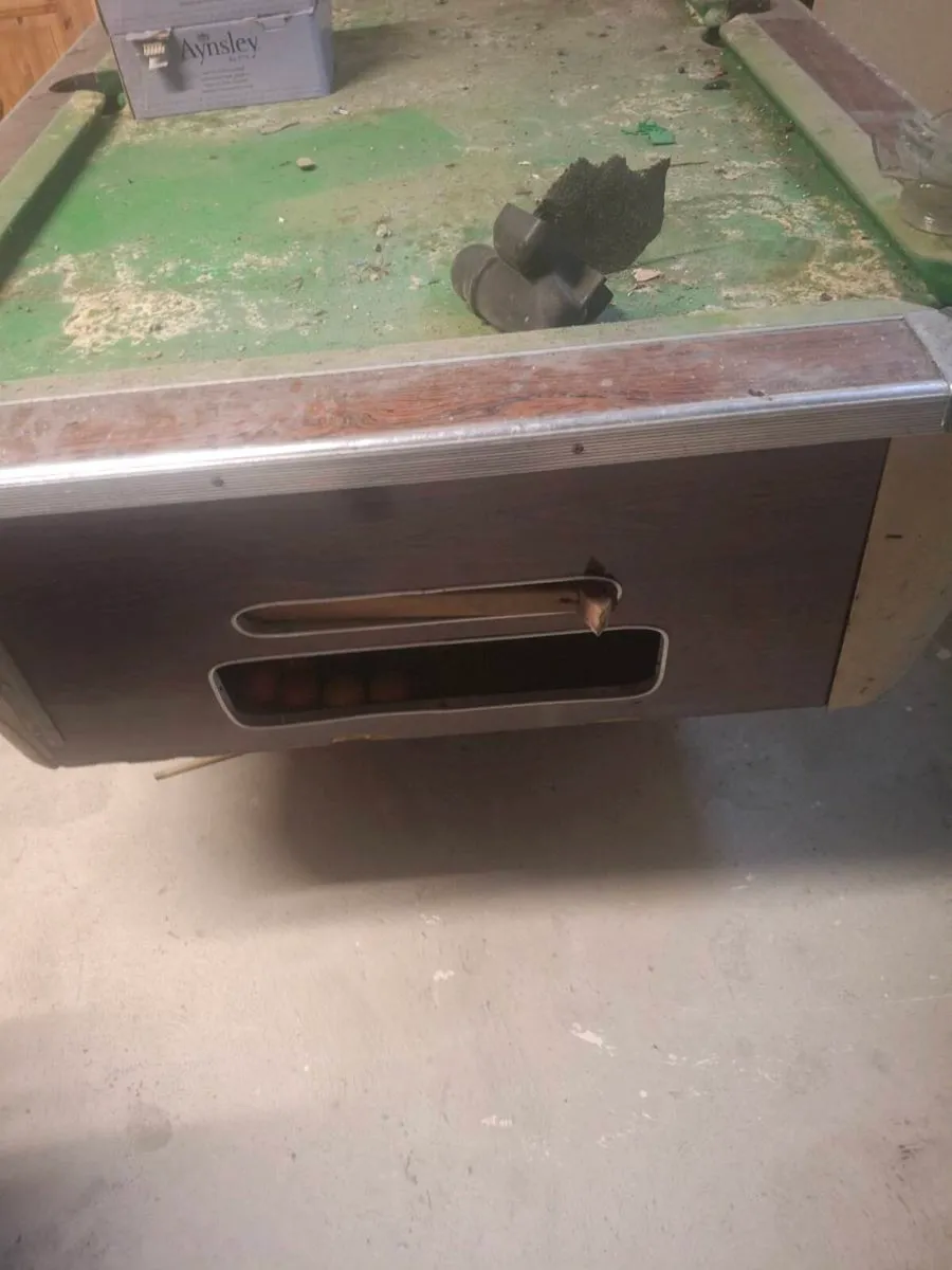 Pool table - Image 3