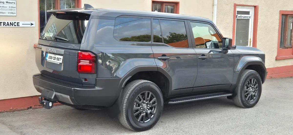 Toyota Land Cruiser 2025 Auto No Vat - Image 4