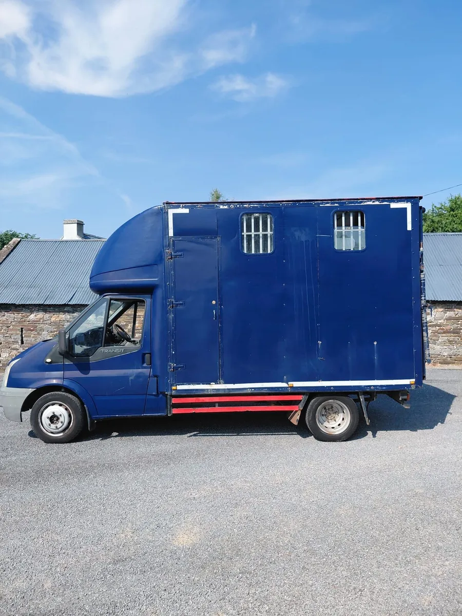 Horsebox - Image 1