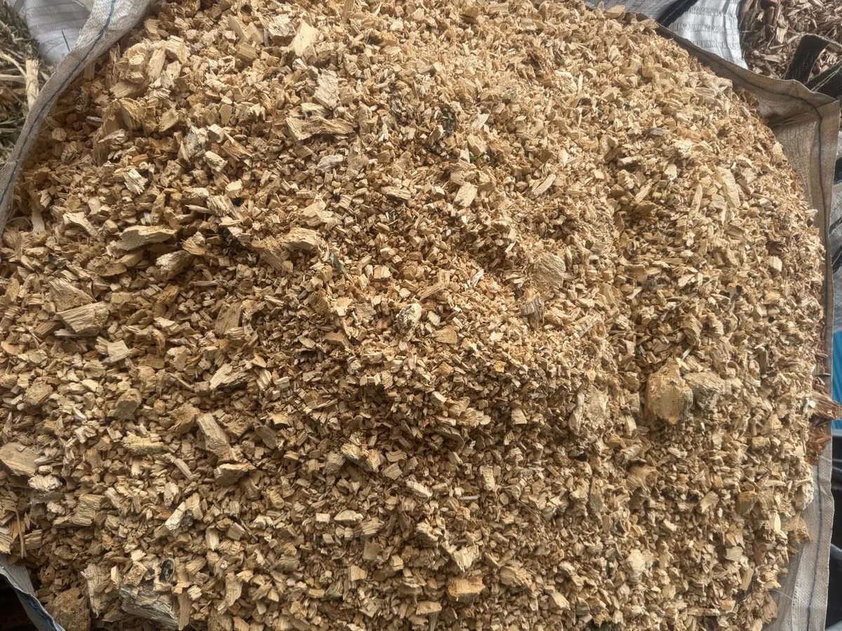 *Dry Stored* Newly Chipped Softwood - Image 1