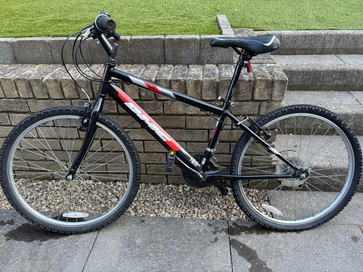 Kids bike aged 9-12 - Image 1
