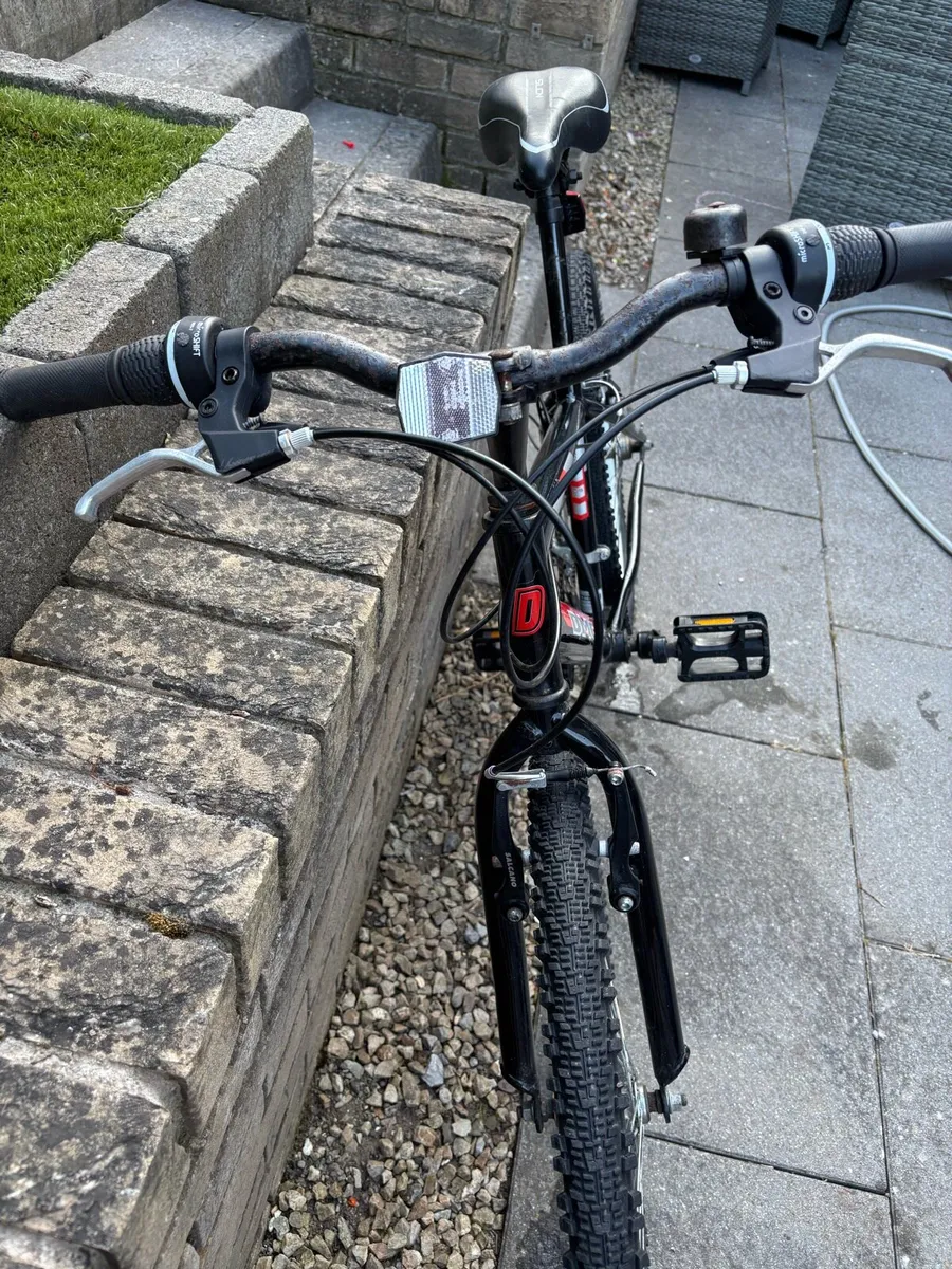 Kids bike aged 9-12 - Image 4