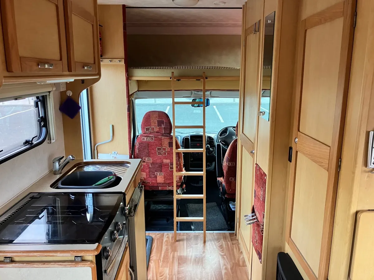 Elddis Autoquest 400 RL Motorhome - Image 3