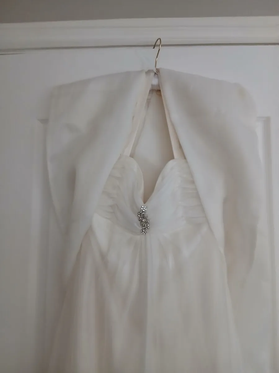 Berketex Wedding dress - Image 1