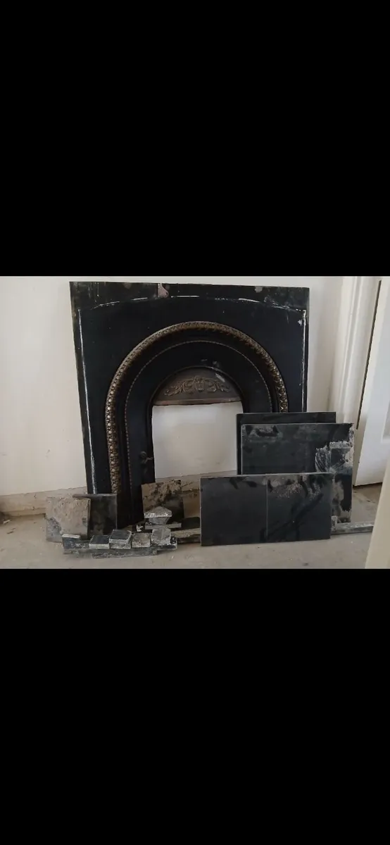 Fire place - Image 1