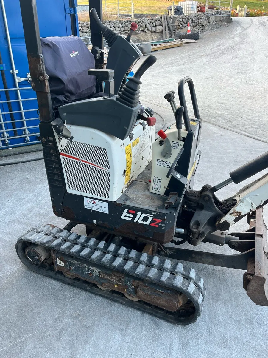 Bob cat excavator / jcb 520/40 - Image 3