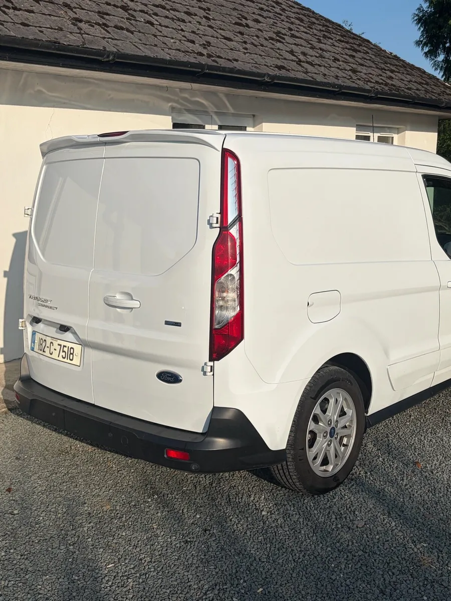 Ford Transit Connect limited No Vat - Image 4