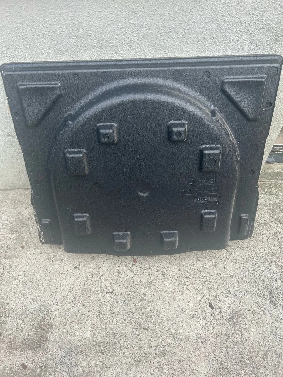 Hyundai Tucson foam liner - Image 2