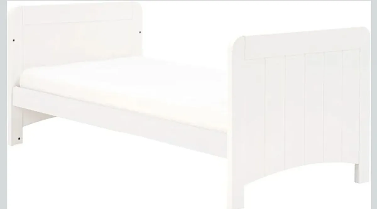 Cot - Adjustable Height - Image 3