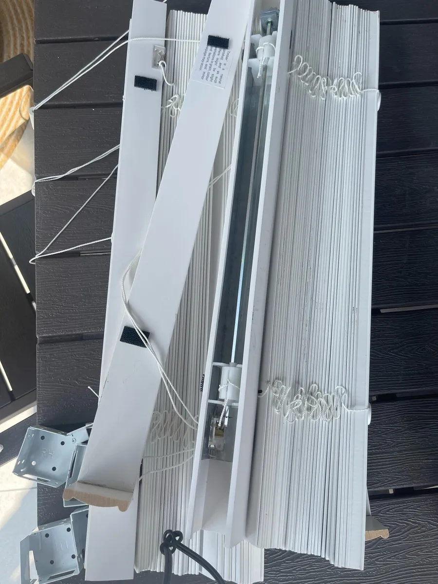 Blinds - Image 2