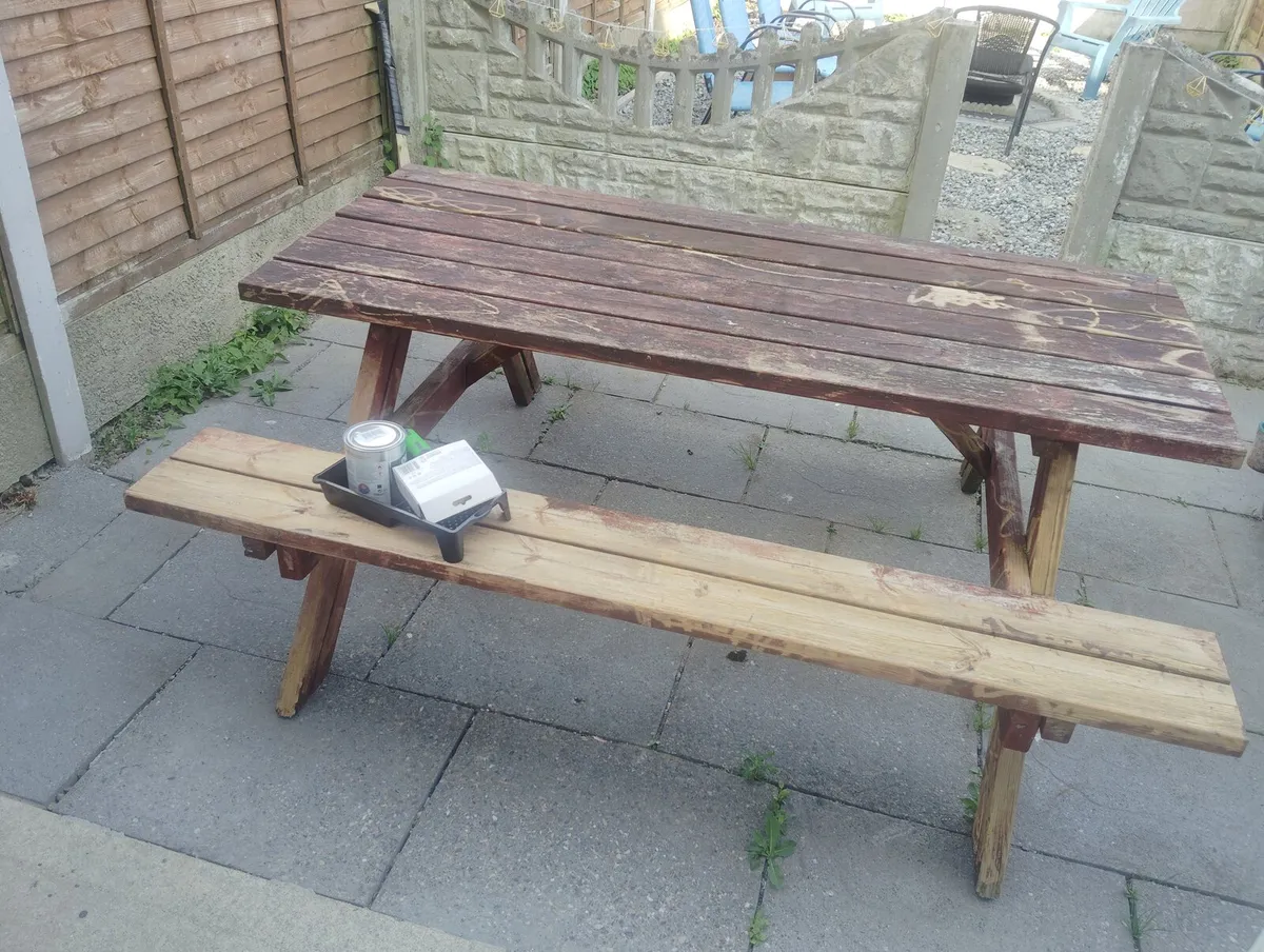 Picnic Table