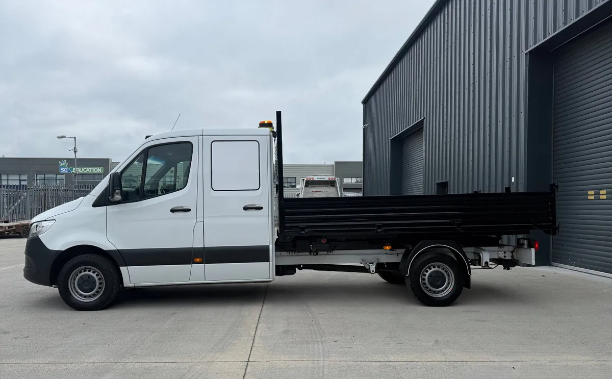 2023 Mercedes Sprinter Twin Cab Dropside Tipper – - Image 4