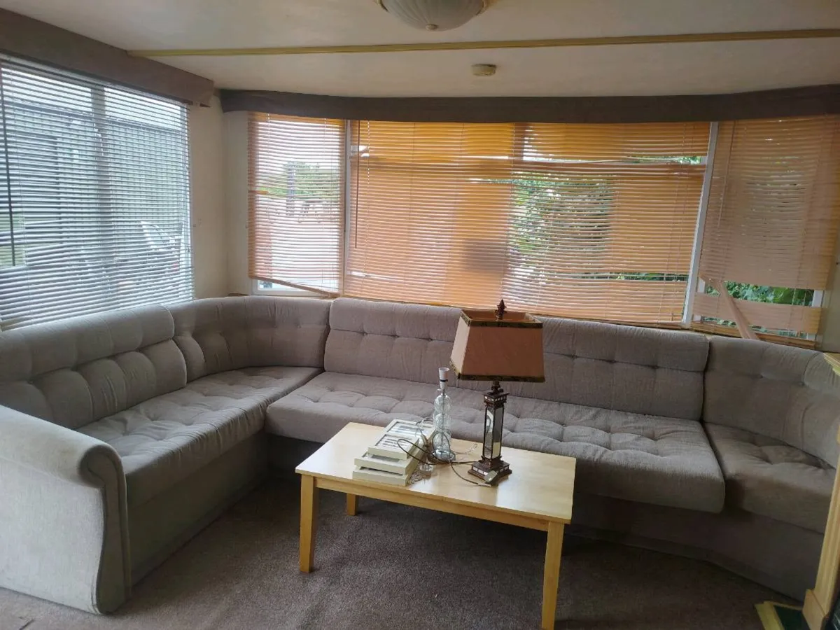 Mobile Home - Image 4