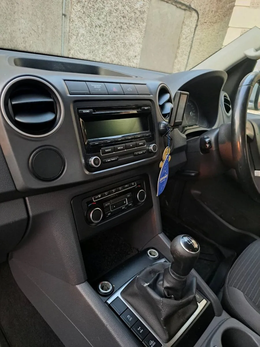 Volkswagen Amarok - Image 4