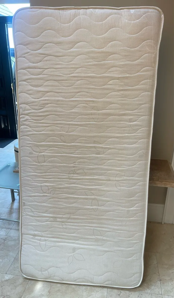Various King Size, Double & Single Mattresses - Image 3