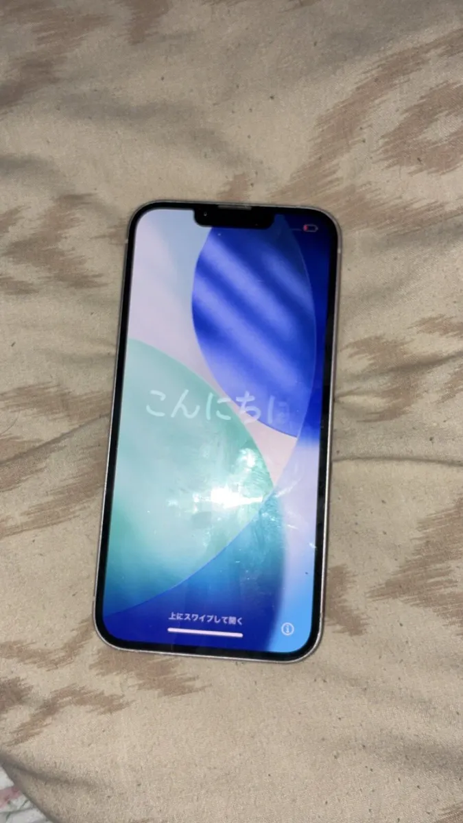 iPhone 13 read description!! - Image 1