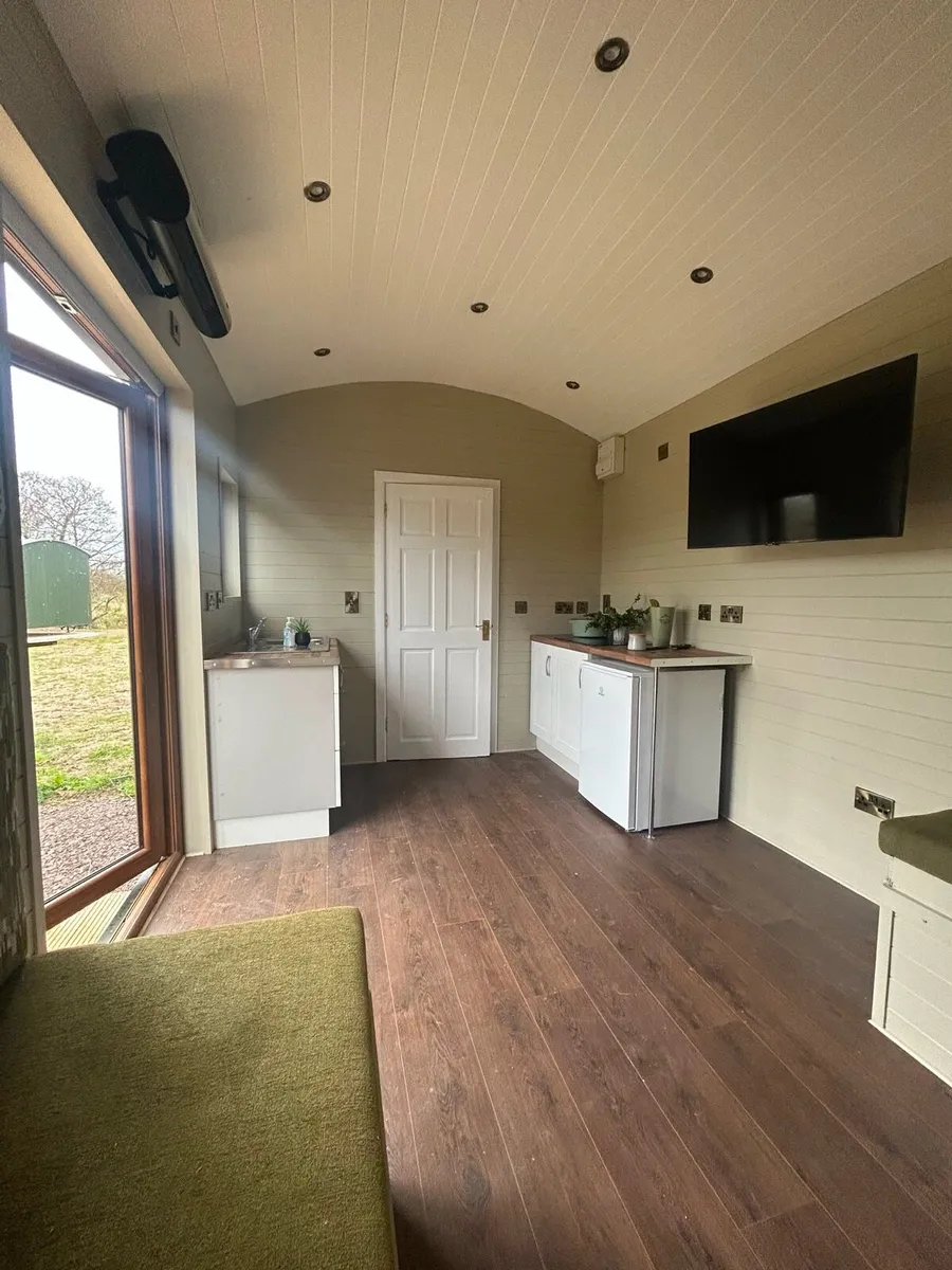 Shepherd Hut - Image 4